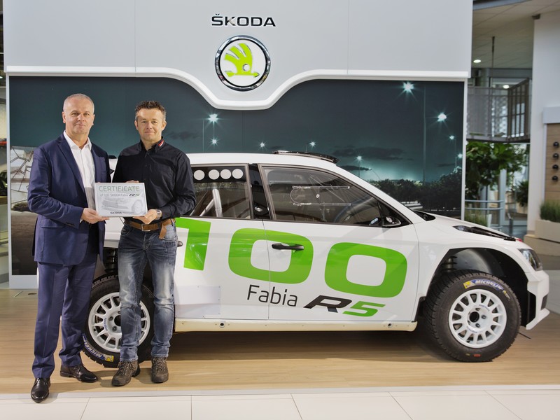 Škoda dodala 100. vůz Fabia R5 zákazníkovi